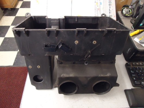 2002 Arctic Cat Airbox