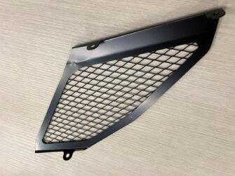 2002 Yamaha hood louver 3