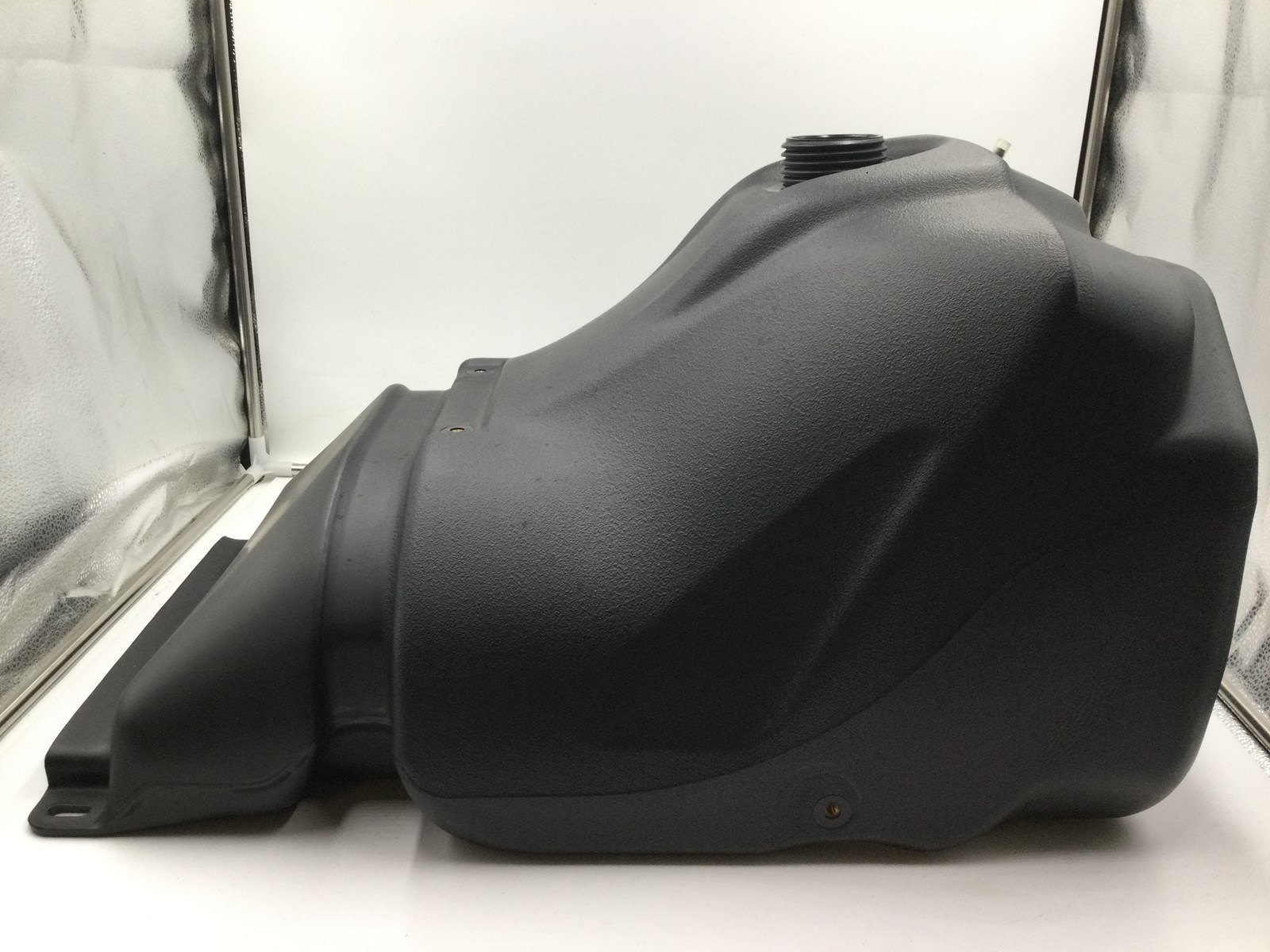 1998 Yamaha gas tank - Image 3