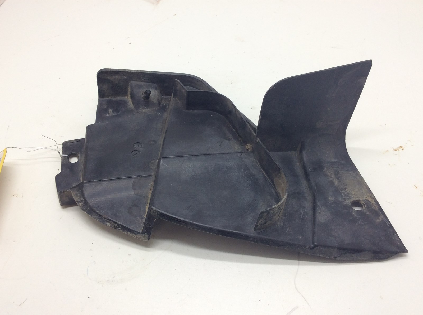 2009 Can-Am Outlander 650 XT LH Inner Fender - Image 5