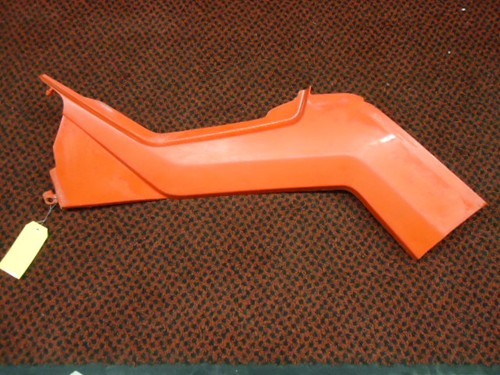 2009 Can-Am Outlander 650 XT RH Lateral Panel - Viper Red