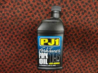 Fork Oil - 15W light medium - 1/2 liter