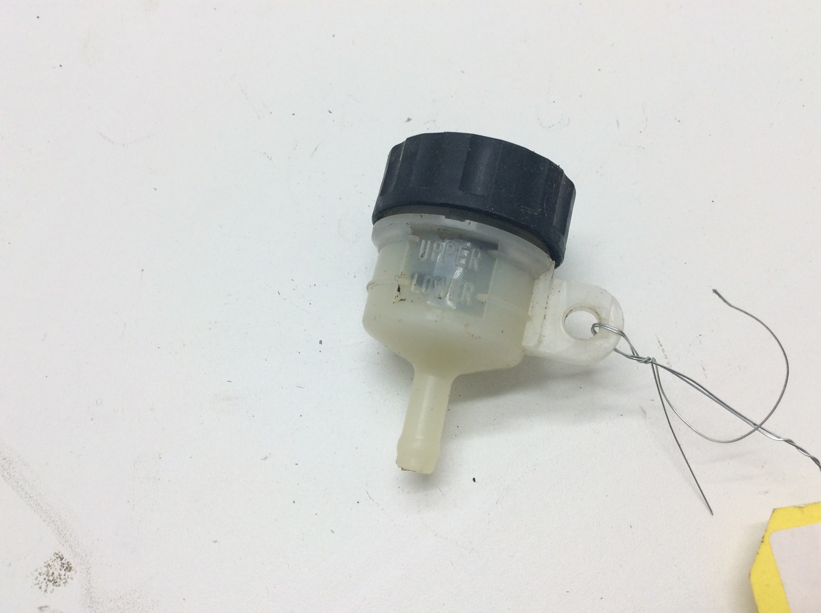 2009 Can-Am oil tank - brake fluid reservoir -- Outlander 650 XT - Image 3