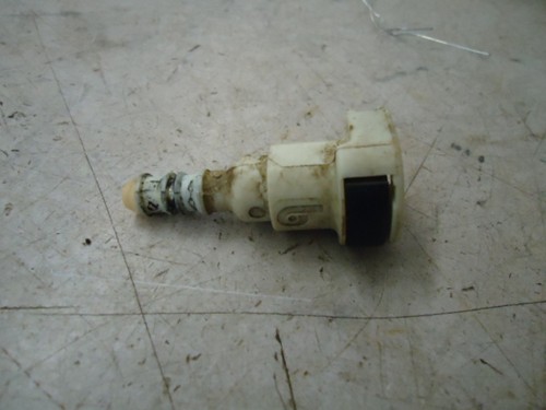 2009 Can-Am Outlander 650 EFI XT Female Quick Fitting