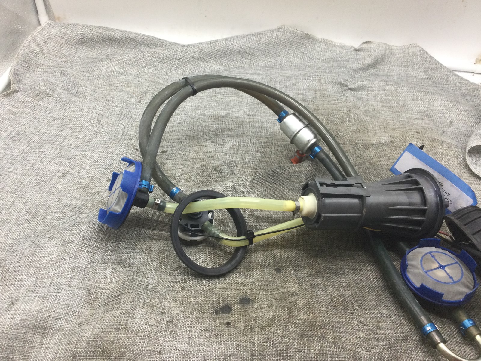 2014 Polaris fuel pump - Image 5