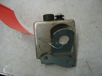 2011 Yamaha Bracket 1