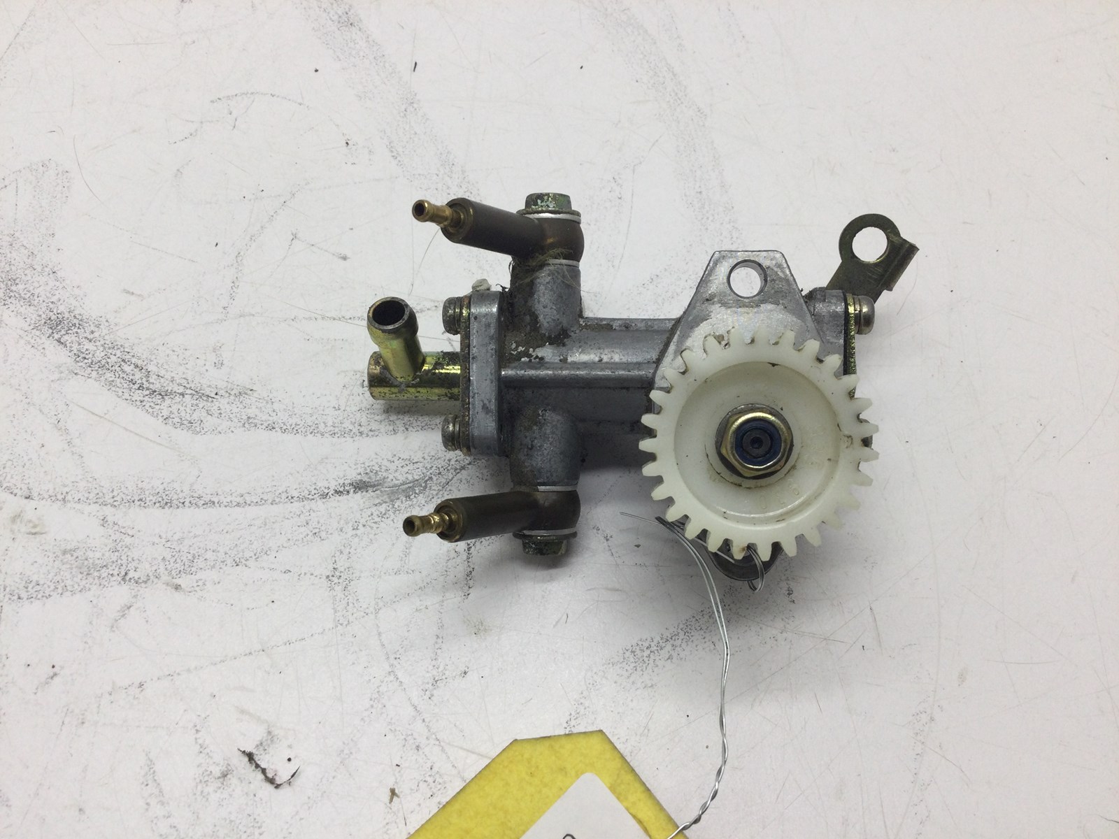 1988 Ski-Doo Oil Pump - Image 2