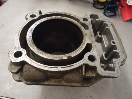 2007 Can-Am Outlander 650 XT Cylinder