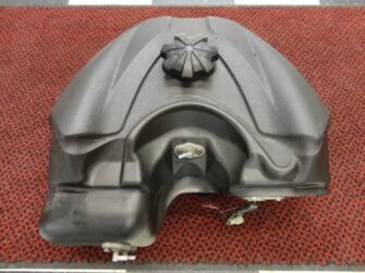 2009 Yamaha gas tank