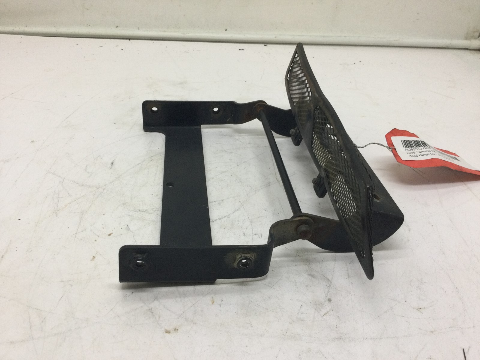 2009 Yamaha Hood Hinge Assembly - Image 2