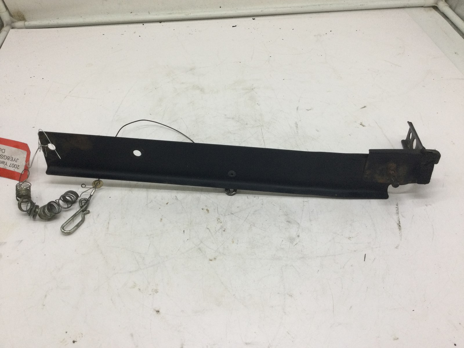 2009 Yamaha gas tank bracket - Image 4