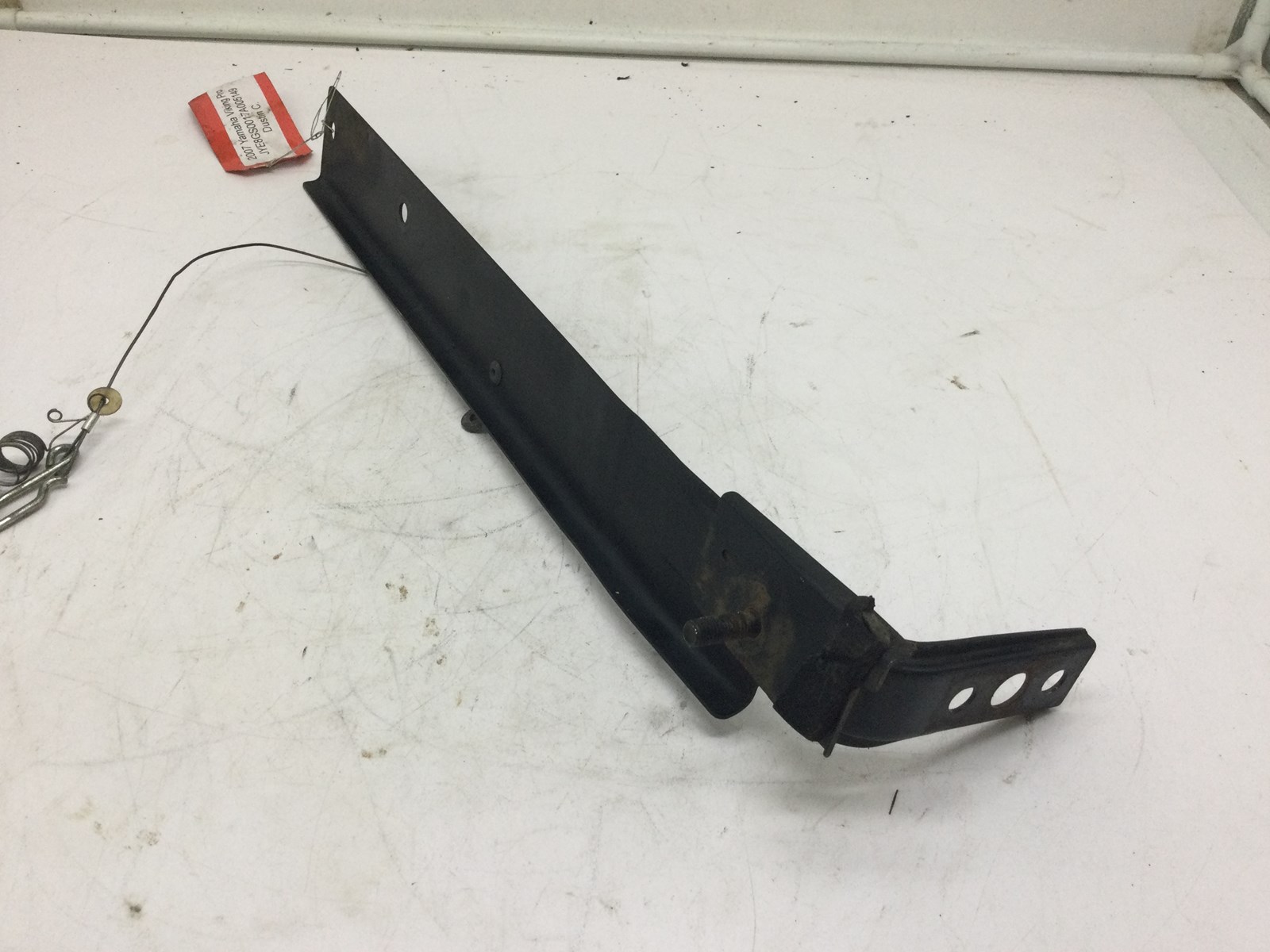 2009 Yamaha gas tank bracket - Image 5