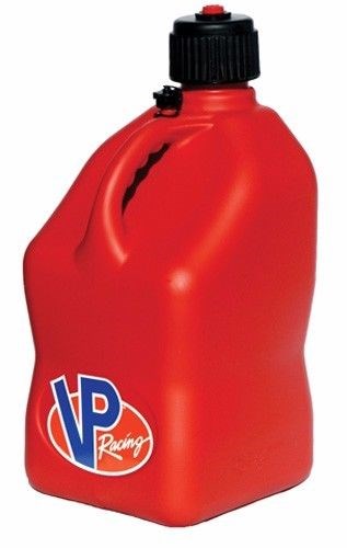 VP RACING SQUARE RED MOTORSPORTS CONTAINER WITH HOSE SPECIAL - Image 2