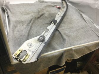 2002 Yamaha Suspension Rail