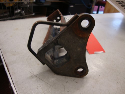 2006 Yamaha YFZ 450 RH foot peg - Image 2