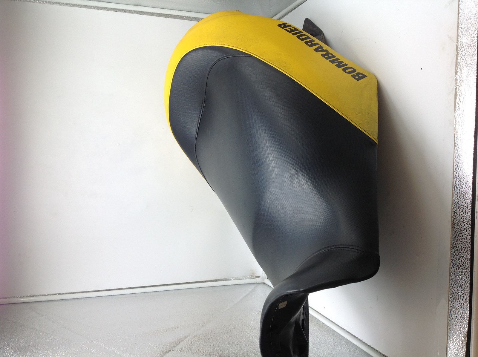 2003 Ski-Doo Seat - Image 2