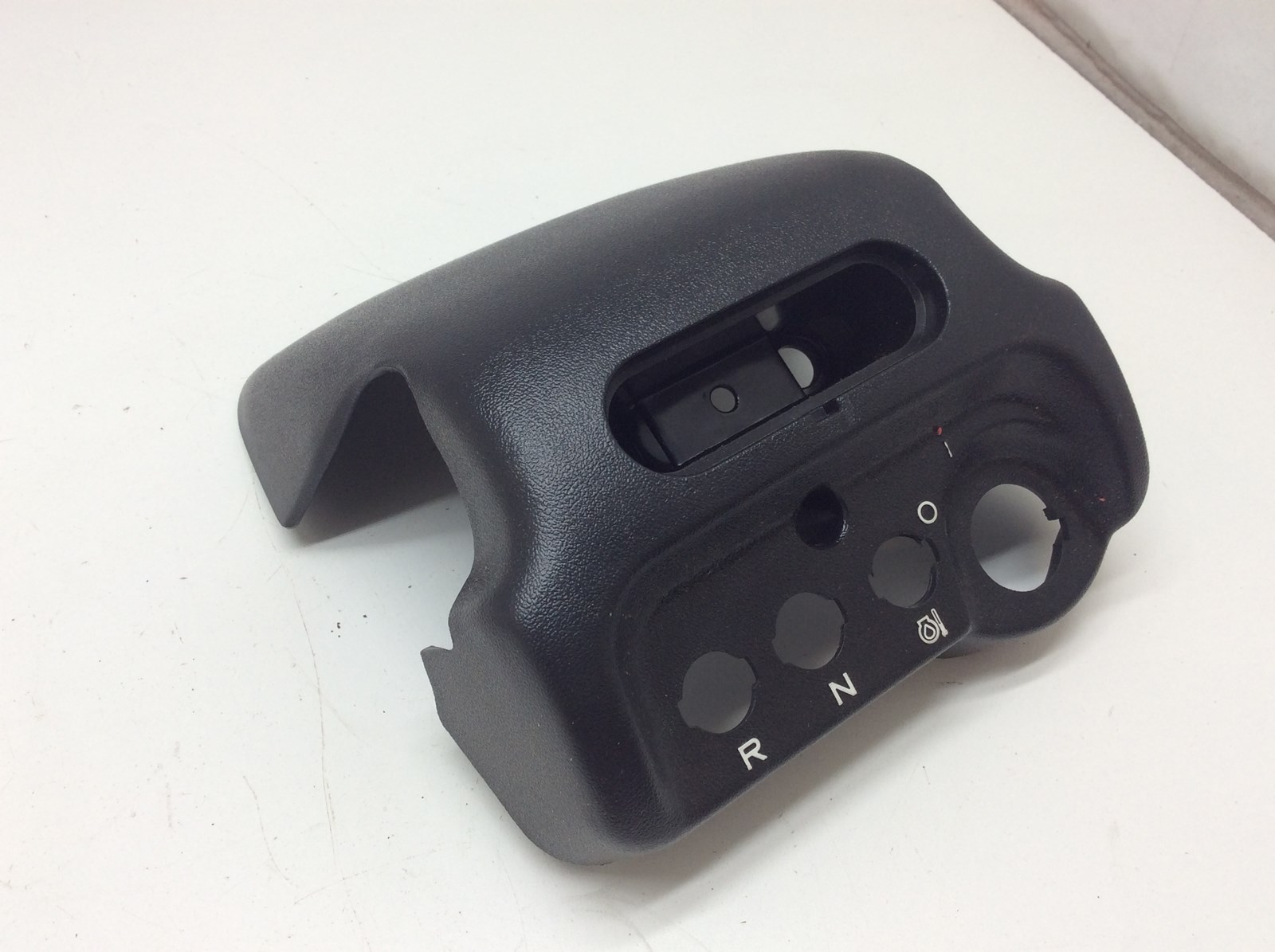 2004 Honda handlebar cover - superseded by 53205-HN5-305ZA - Image 3