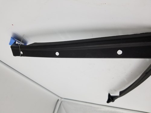 2015 Polaris WINDSHIELD RETAINER - Image 3