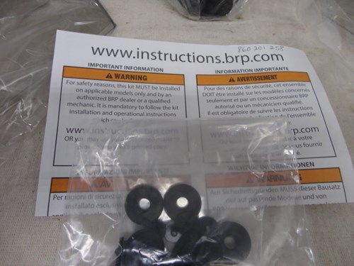 2017 Ski-Doo MEDIUM WINDSHIELD KIT* - Image 4