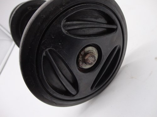 2000 Ski-Doo complete rear axle - Image 3