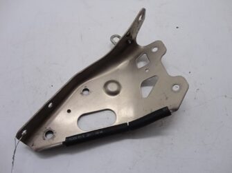2005 Yamaha RH front bumper bracket