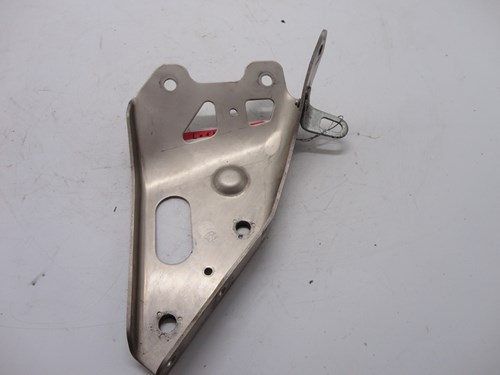 2005 Yamaha LH front bumper bracket - Image 5