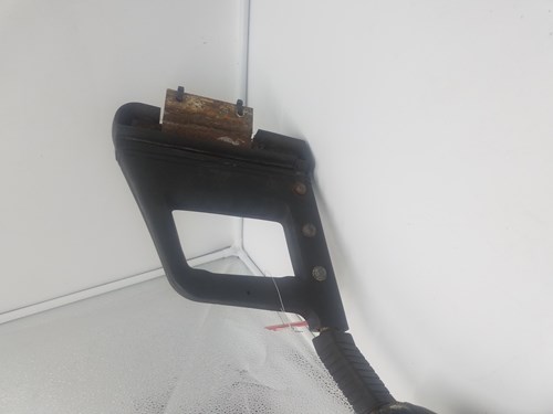 1991 Yamaha Backrest with Heated Handwarmers - Image 2