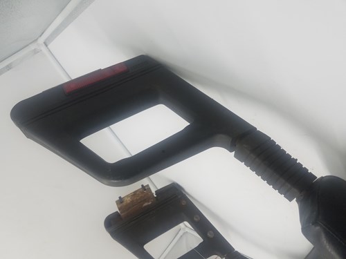 1991 Yamaha Backrest with Heated Handwarmers - Image 3