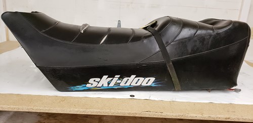 2000 Ski-Doo Seat