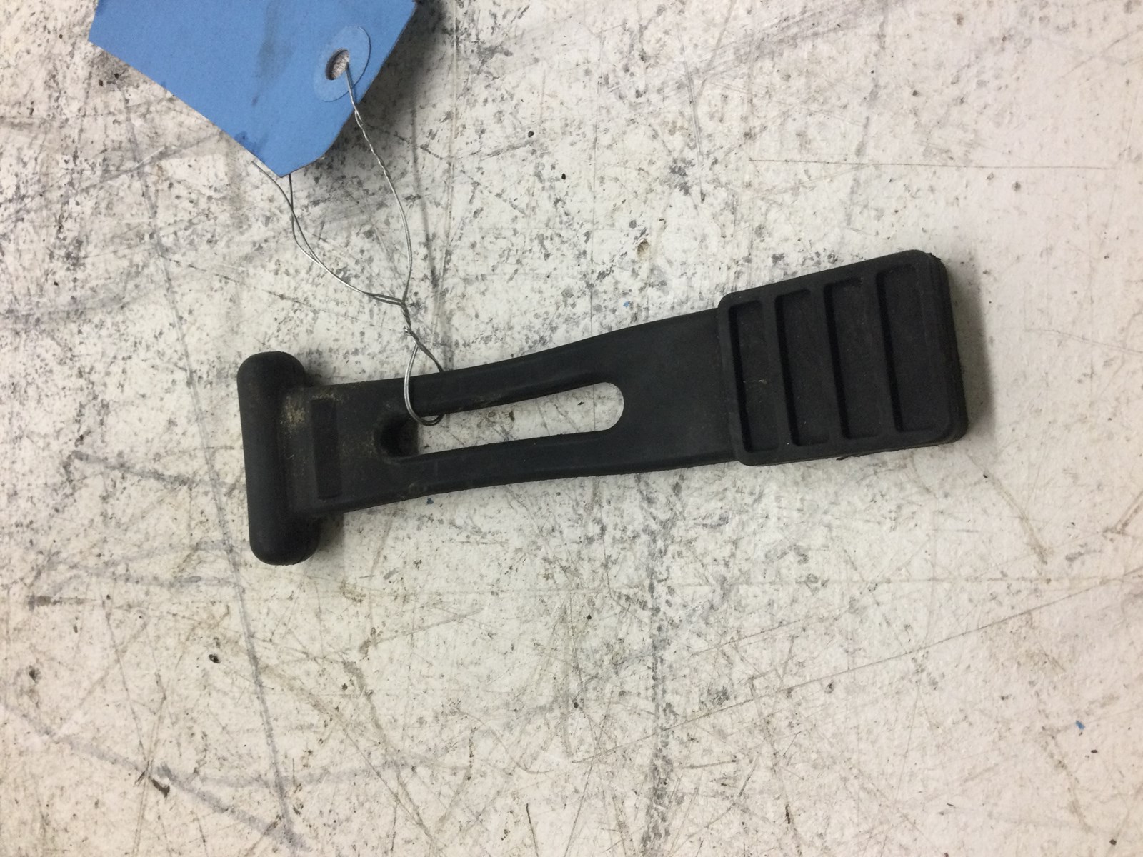 2009 Polaris Strap - Image 2