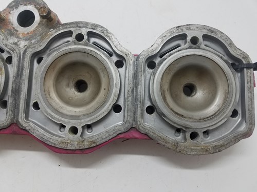 1996 Ski-Doo Cylinder Head and Cover - Image 3