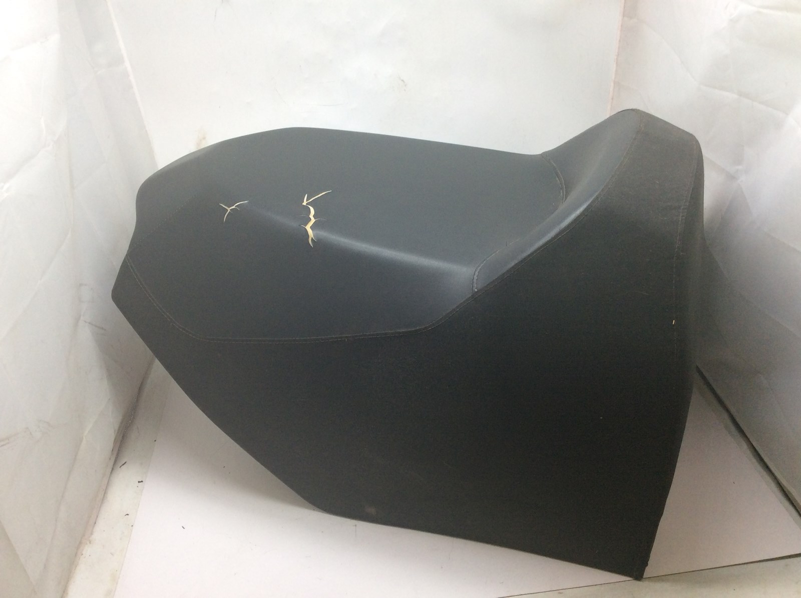2017 Ski-Doo Seat - front - Image 2