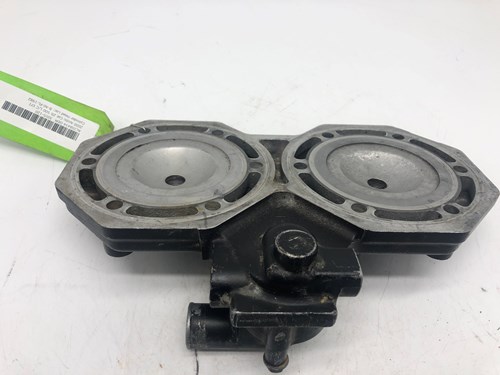 2000 Arctic Cat Cylinder Head - Image 3