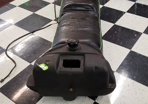 1995 Arctic Cat gas tank/seat base - with seat - Image 2