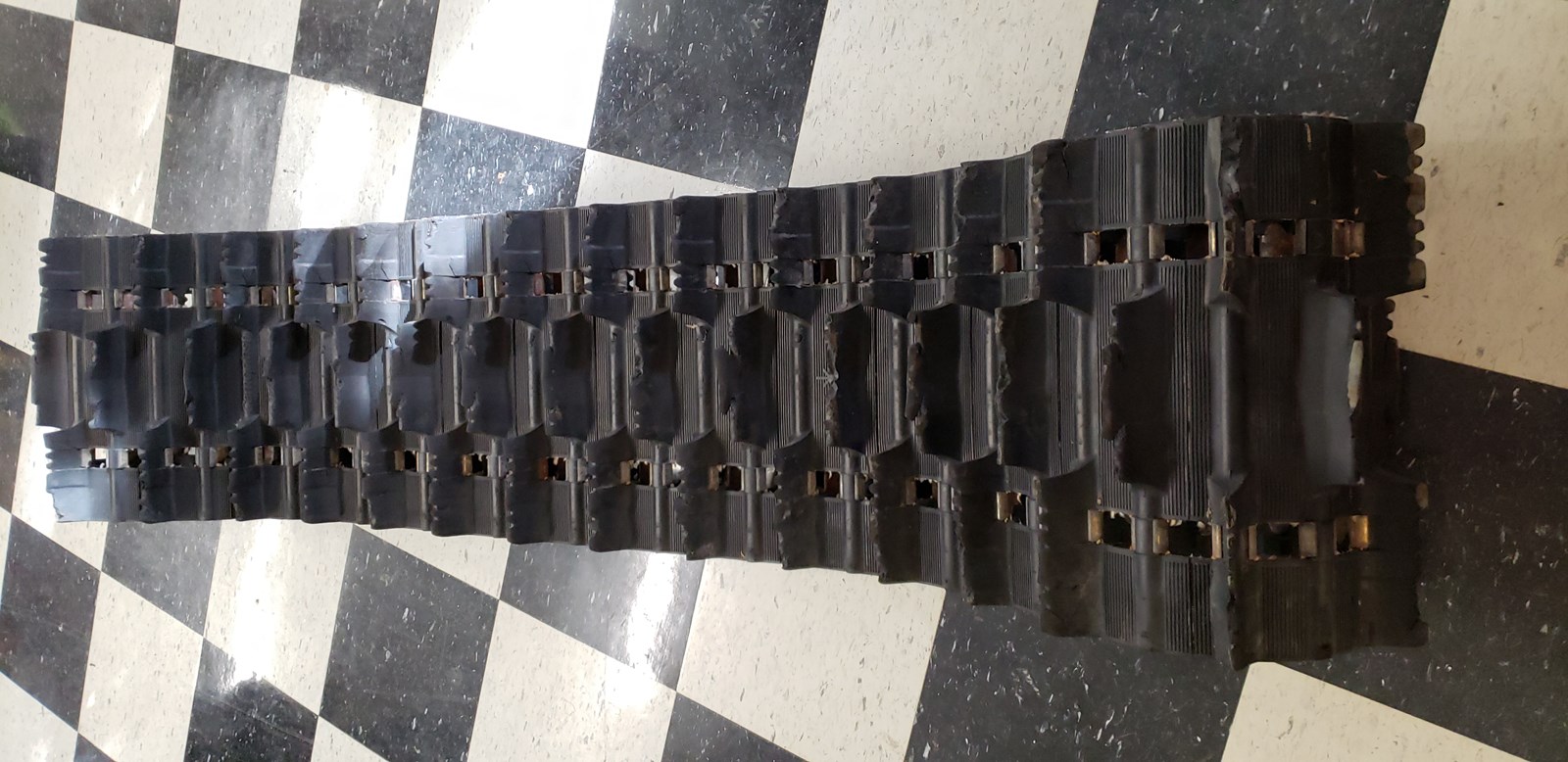 2006 Ski-Doo Track - 16X151X2.0 2.52" pitch - Camoplast Mountain