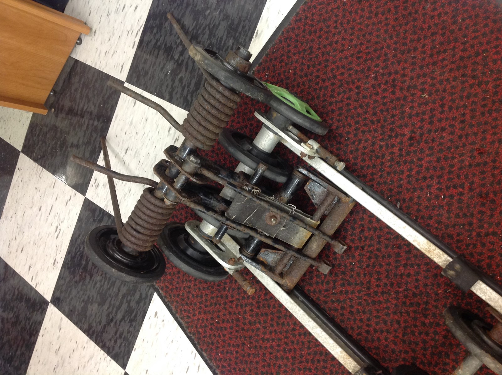 Suspension - 1996 580 Deluxe - Image 4