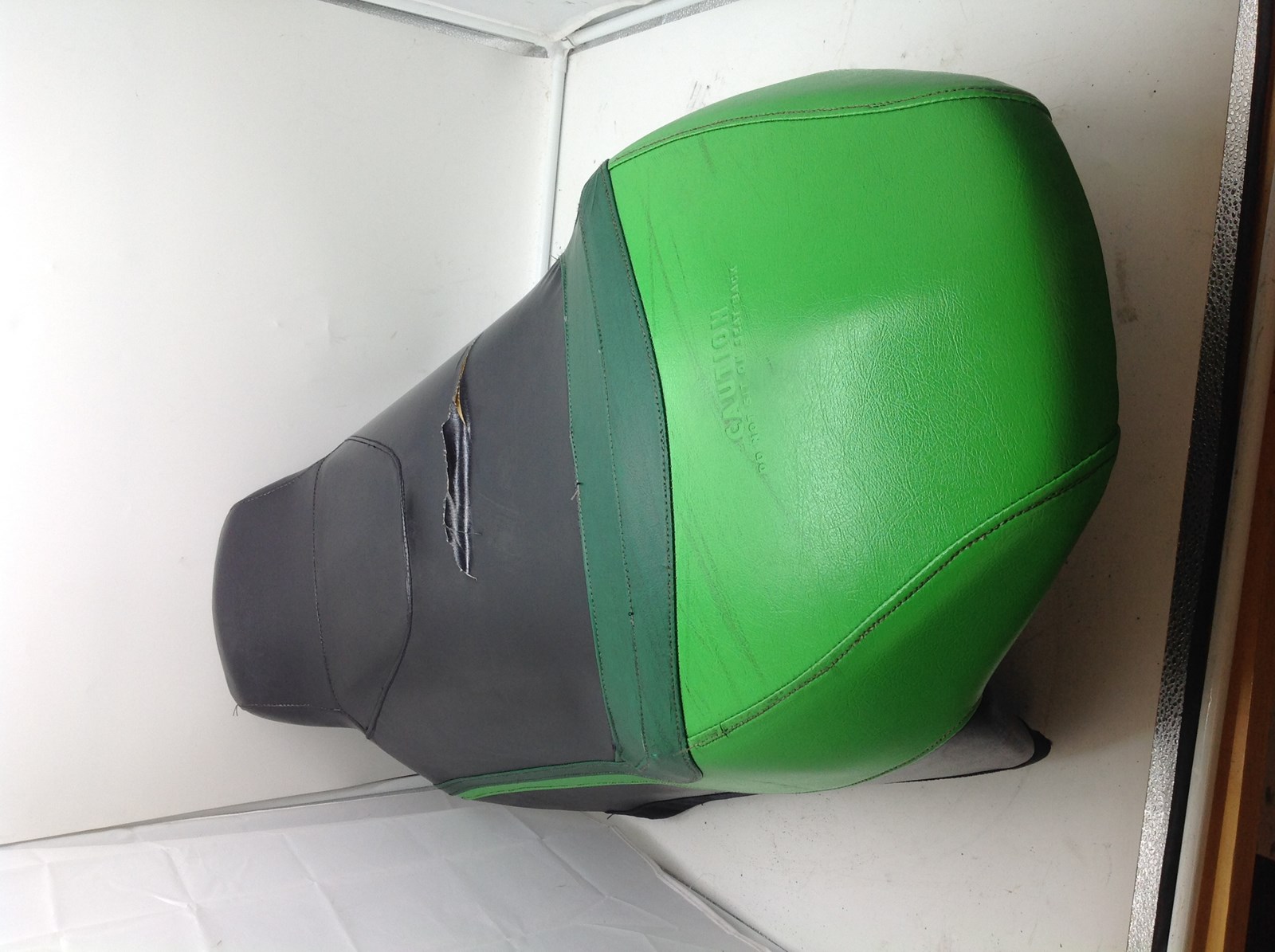 Seat - 2009 Z1 1100 EFI - Image 4