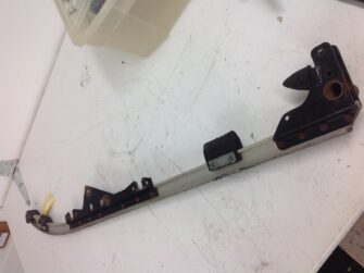 2004 Ski-Doo Rail - Left support