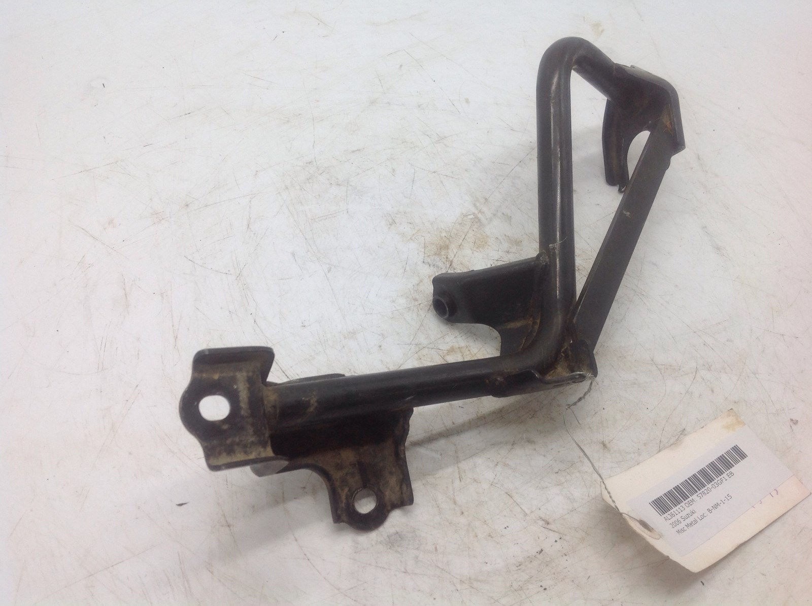 2006 Suzuki Vinson LT-F500 Shifting Cable Bracket - Image 5