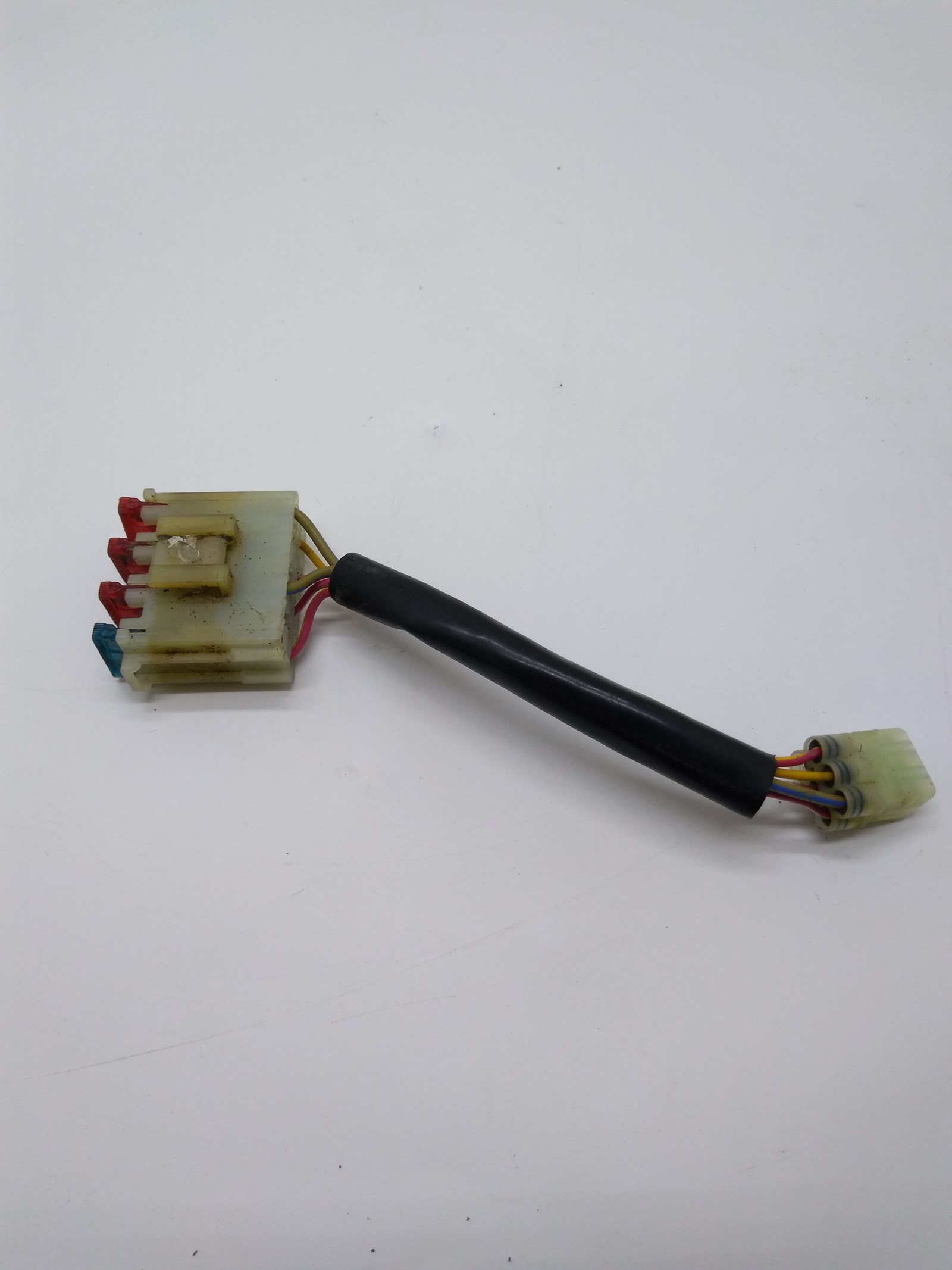 2001 Yamaha FUSE BOX ASSY