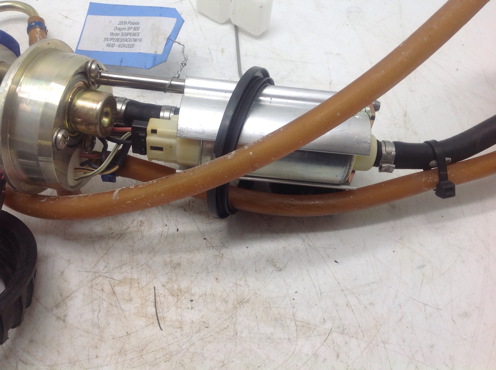 2009 Polaris FUEL PUMP - Image 3