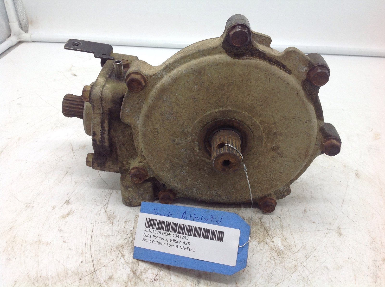 2001 Polaris front differential - Image 4