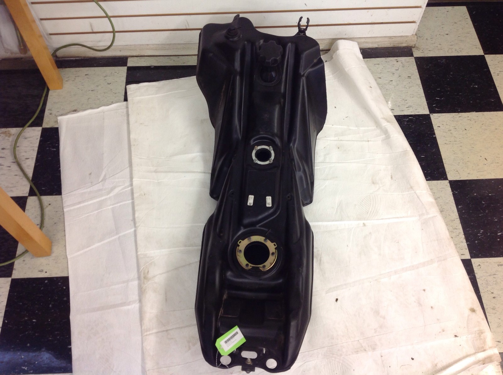 2014 Arctic Cat Gas Tank - ZR 7000 - Image 5