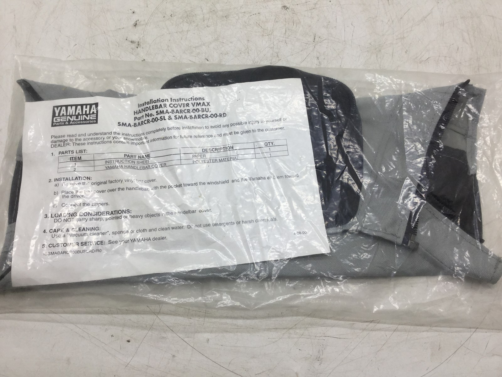 2002 Yamaha Vmax handlebar cover - Image 2