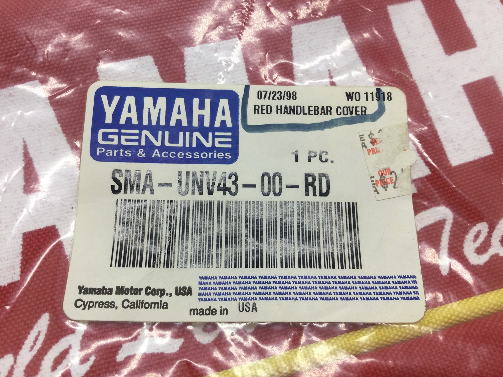 1998 Yamaha Handlebar Pad Cover - Image 4