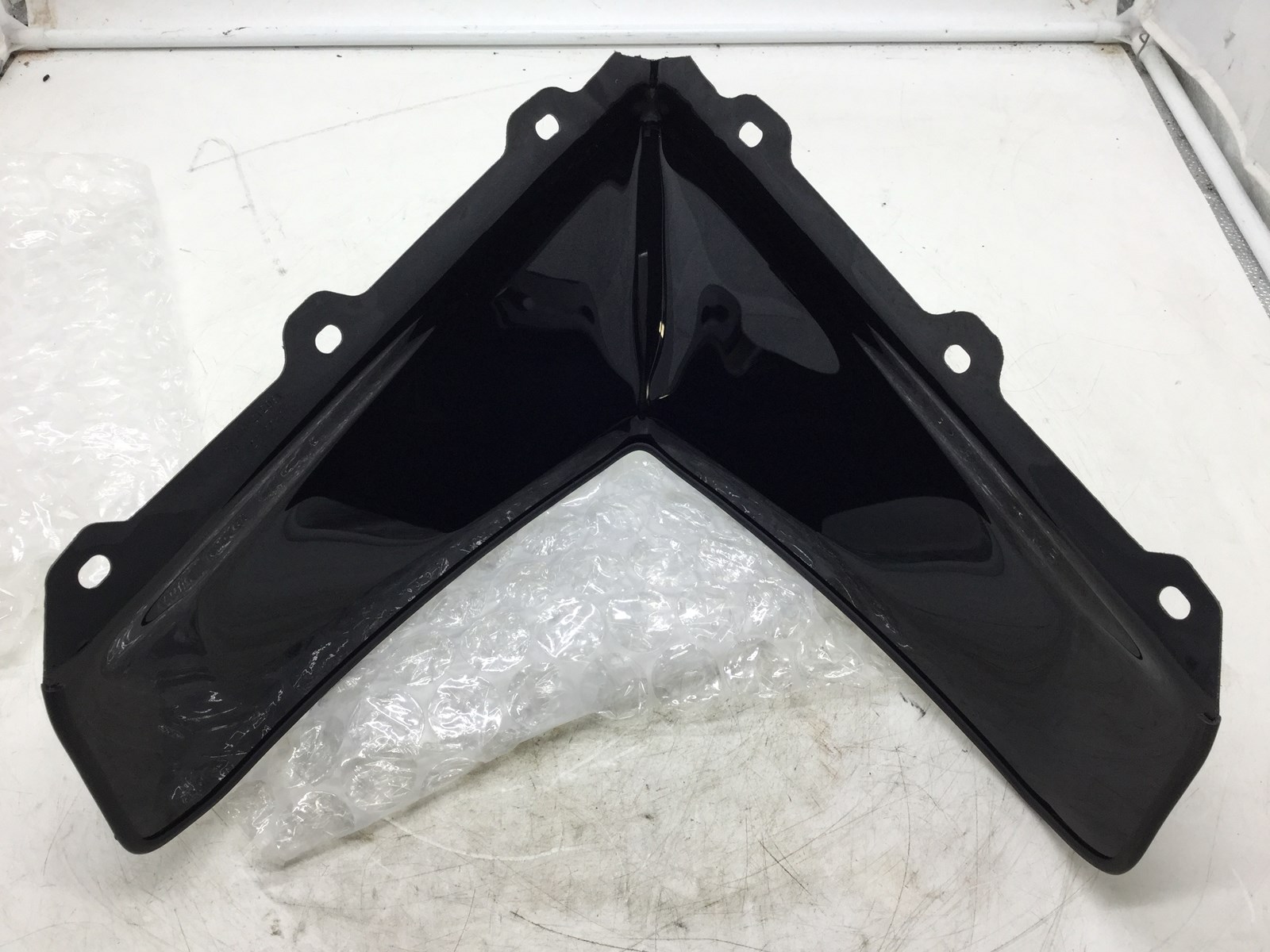 2019 Polaris 550 Indy EVO Low Black Windshield - Image 3