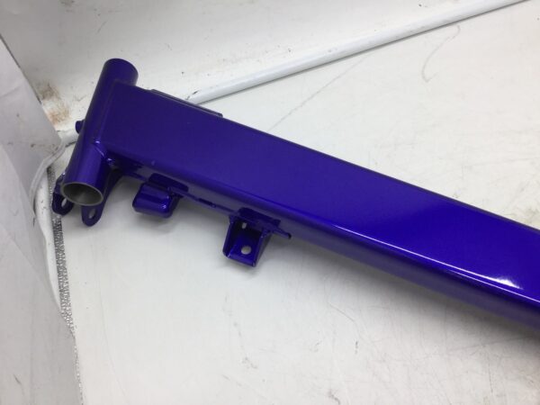2000 Yamaha RH Trailing Arm Blue - Image 3
