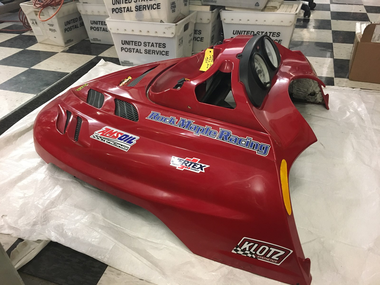 2002 Ski-Doo Hood without factory decals - Image 4