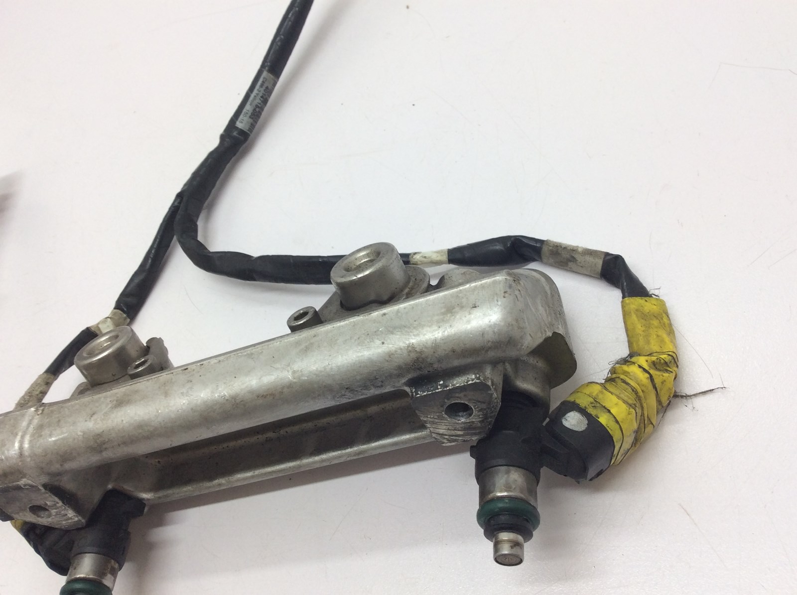 2015 Polaris FUEL RAIL - Image 3