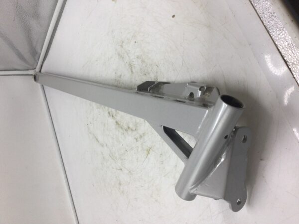2002 Polaris TRAILING ARM, LH SILVER - Image 2